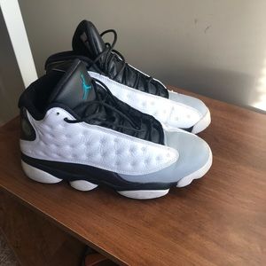 Air Jordan 13 (Xlll) (used)